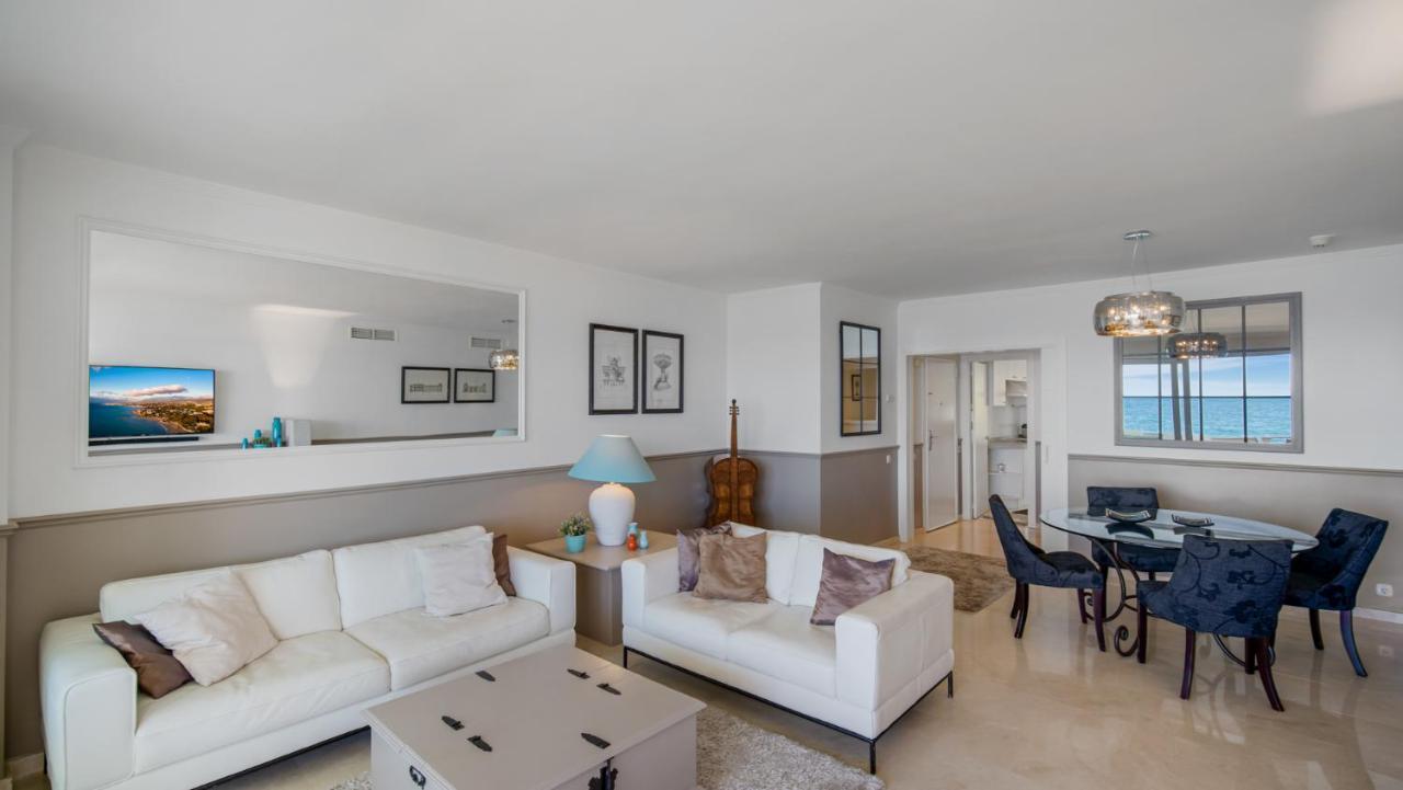 Beach-Line Apartment With 3 Bedrooms In エステポナ エクステリア 写真