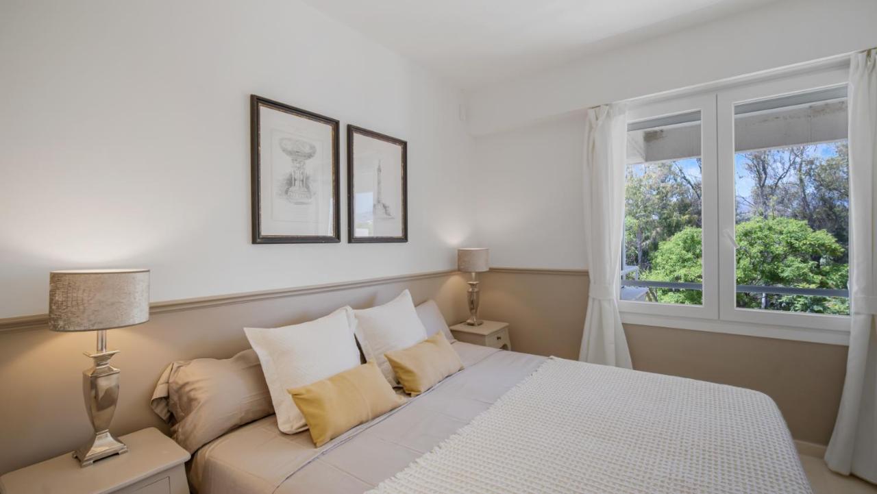 Beach-Line Apartment With 3 Bedrooms In エステポナ エクステリア 写真